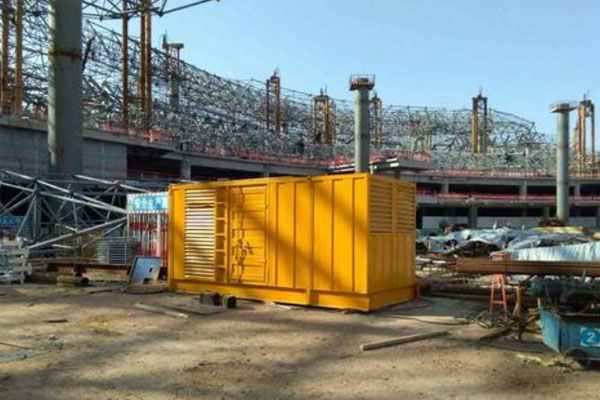 临河发电机出租如何判断空气滤清器是否需要更换？