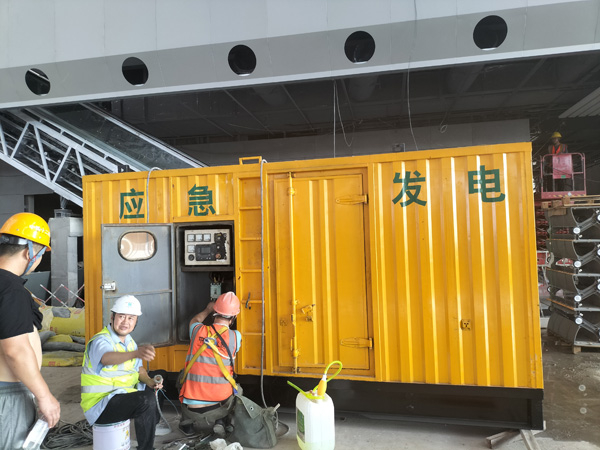 临河怎样判断空气滤清器是否需要更换？
